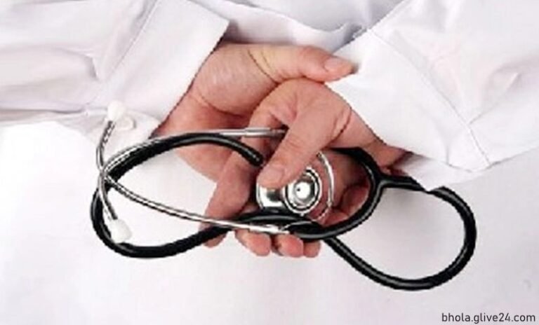 রোগী পেলেন না চিকিৎসক ৩ ঘণ্টায়ও